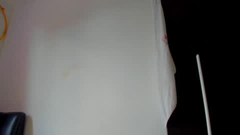 Snapshot of squirttati33 chatting on December 3, 6:17 pm Tati online show from December 3, 6:17 pm