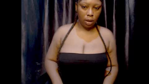 Snapshot of squirtyqueenxx chatting on September 16, 1:34 pm gold online show from September 16, 1:34 pm