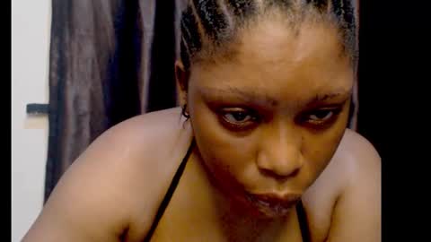 Snapshot of squirtyqueenxx chatting on September 20, 11:22 am gold online show from September 20, 11:22 am