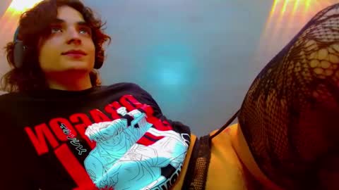 ethan online show from October 27, 2:21 pm