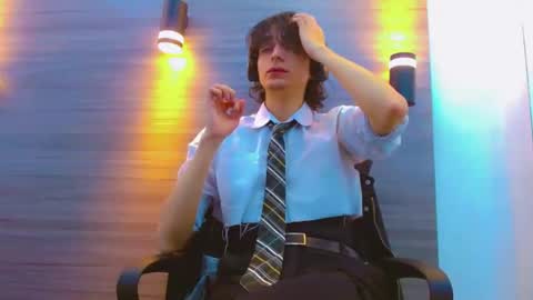 ethan online show from April 2, 1:09 pm