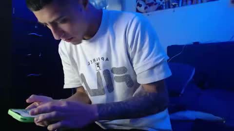 sr_porn01 online show from February 4, 3:15 pm