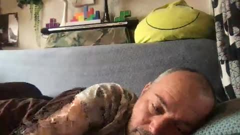 srekos38 online show from October 9, 8:01 am