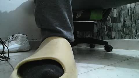 sr master cum its my old account online show from January 14, 11:16 am