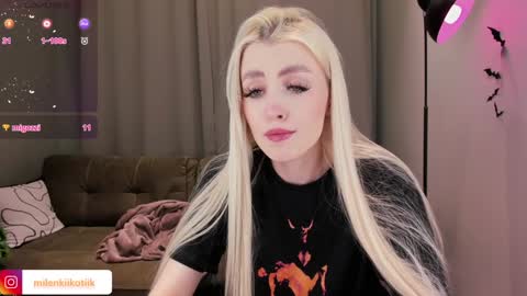 Snapshot of ssashagarter chatting on December 17, 7:48 pm Alexandra online show from December 17, 7:48 pm