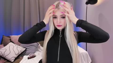 Snapshot of ssashagarter chatting on March 7, 5:28 pm Alexandra online show from March 7, 5:28 pm