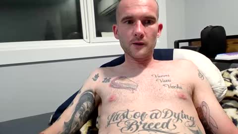 Snapshot of sscccooottt chatting on December 14, 11:26 am sscccooottt online show from December 14, 11:26 am