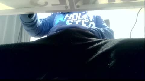 Snapshot of ssenzo chatting on January 6, 10:47 pm ssenzo online show from January 6, 10:47 pm