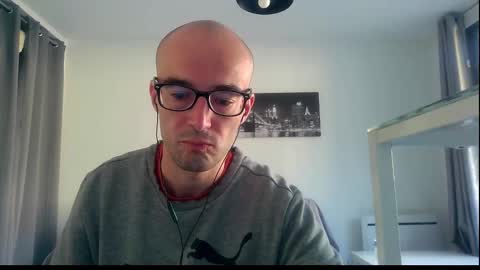 ssenzo online show from September 28, 7:14 am