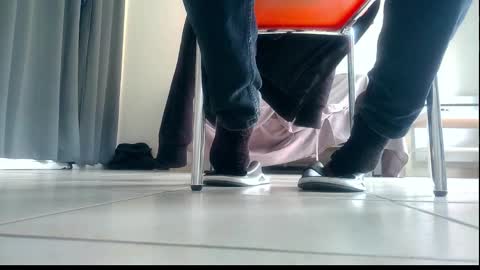 Snapshot of ssenzo chatting on December 15, 9:35 am ssenzo online show from December 15, 9:35 am