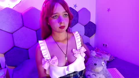 ssy tgn online show from December 18, 10:02 pm