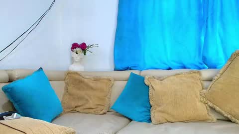   online show from March 10, 5:39 pm