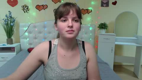 Snapshot of staceylex chatting on February 15, 6:33 am Stacey online show from February 15, 6:33 am