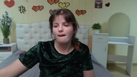 Snapshot of staceylex chatting on February 22, 12:51 pm Stacey online show from February 22, 12:51 pm