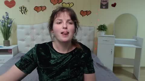Snapshot of staceylex chatting on February 22, 3:58 pm Stacey online show from February 22, 3:58 pm