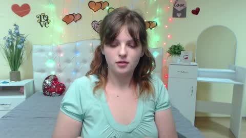 Snapshot of staceylex chatting on March 3, 12:37 pm Stacey online show from March 3, 12:37 pm