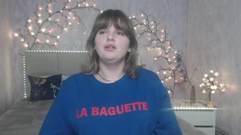 Stacey online show from April 17, 5:16 pm