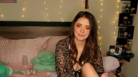 Snapshot of stacycakesxo chatting on February 28, 10:20 am StacyCakes online show from February 28, 10:20 am