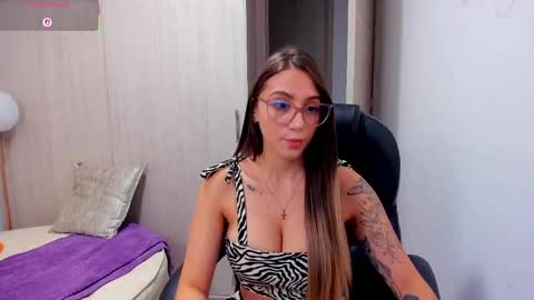 Stacy Conner online show from April 9, 4:01 am