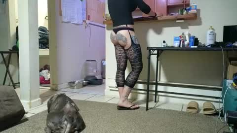 Snapshot of stacytasteme chatting on January 30, 5:52 am Submissive Slut LOVES adoration online show from January 30, 5:52 am