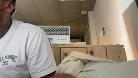 Snapshot of staernstar chatting on September 18, 7:21 am staernstar online show from September 18, 7:21 am