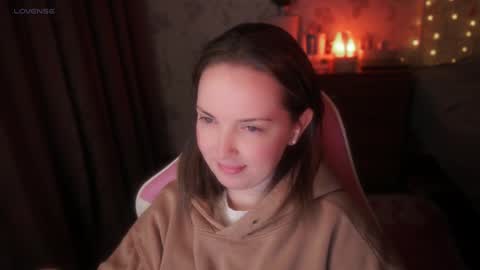 Snapshot of star_shopping chatting on December 1, 10:04 pm Alice online show from December 1, 10:04 pm