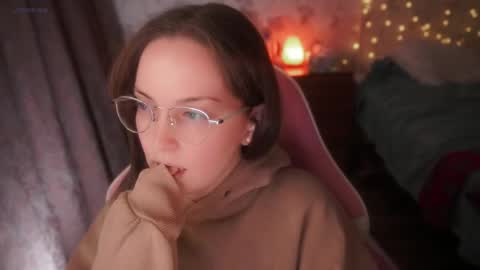 Alice online show from January 11, 9:42 pm