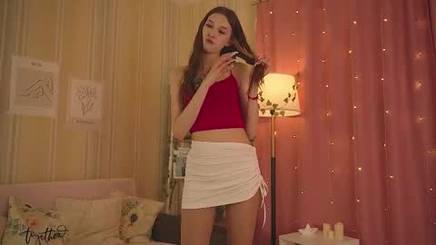 Chloe online show from February 24, 12:14 pm