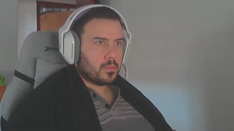 Snapshot of stark_86 chatting on December 7, 2:57 pm stark_86 online show from December 7, 2:57 pm