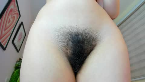 Alisson  online show from April 7, 1:17 am