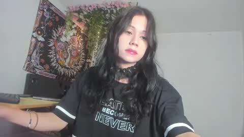 Snapshot of starmoonly chatting on February 15, 11:58 pm starmoonly online show from February 15, 11:58 pm