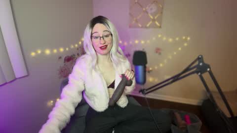 Starr online show from December 4, 1:15 am