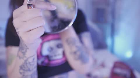 Yoko online show from January 16, 6:45 pm