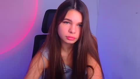 Snapshot of stasy_milk chatting on December 19, 10:02 am Stasy online show from December 19, 10:02 am