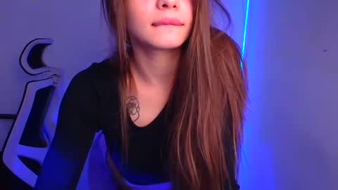 Snapshot of stasy_milk chatting on January 25, 6:55 am Stasy online show from January 25, 6:55 am