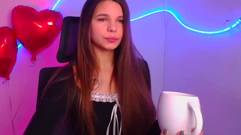 Snapshot of stasy_milk chatting on February 23, 7:22 am Stasy online show from February 23, 7:22 am