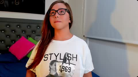 Melany online show from December 30, 2:42 am