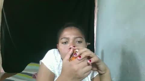 Snapshot of stecy98 chatting on February 26, 12:15 pm stecy98 online show from February 26, 12:15 pm