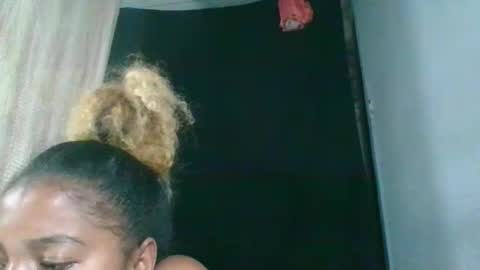 Snapshot of stecy98 chatting on February 28, 8:54 pm stecy98 online show from February 28, 8:54 pm