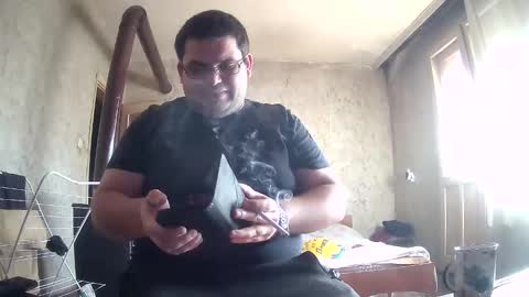 Snapshot of stefan90pt chatting on October 30, 11:22 am Stefan online show from October 30, 11:22 am