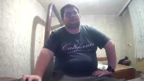 Snapshot of stefan90pt chatting on November 4, 7:13 pm Stefan online show from November 4, 7:13 pm