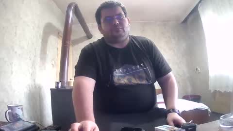 Snapshot of stefan90pt chatting on November 6, 12:17 pm Stefan online show from November 6, 12:17 pm