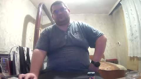 Snapshot of stefan90pt chatting on November 16, 8:25 pm Stefan online show from November 16, 8:25 pm