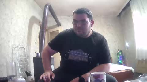 Snapshot of stefan90pt chatting on November 20, 7:08 am Stefan online show from November 20, 7:08 am