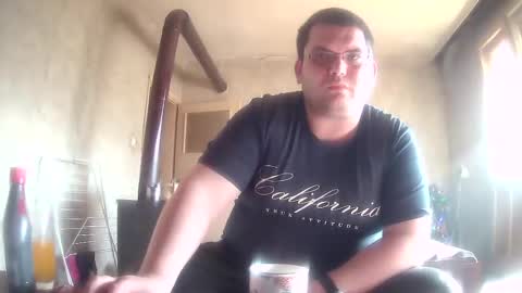 Snapshot of stefan90pt chatting on December 1, 11:26 am Stefan online show from December 1, 11:26 am