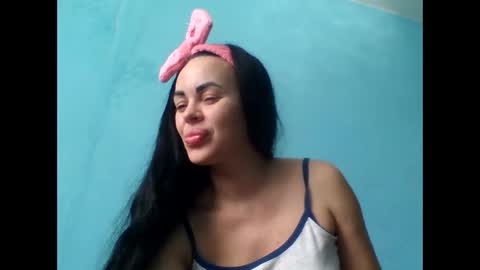 Snapshot of stefaniyax chatting on October 15, 8:47 am stefaniyax online show from October 15, 8:47 am