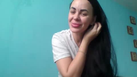 Snapshot of stefaniyax chatting on October 18, 12:39 pm stefaniyax online show from October 18, 12:39 pm