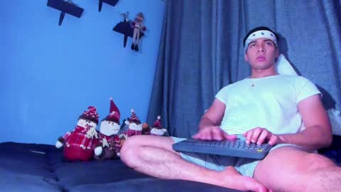 Stefann Salvatore online show from January 15, 12:30 am