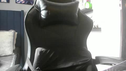 Stefann Salvatore online show from November 29, 5:38 pm