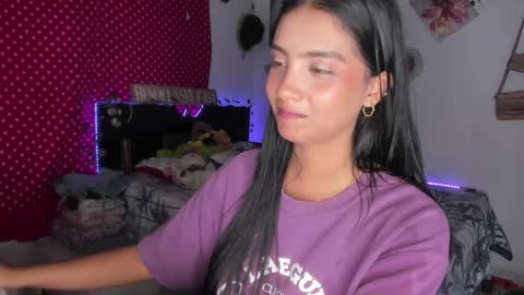 Im MiaIts my first day here  online show from January 17, 1:15 am